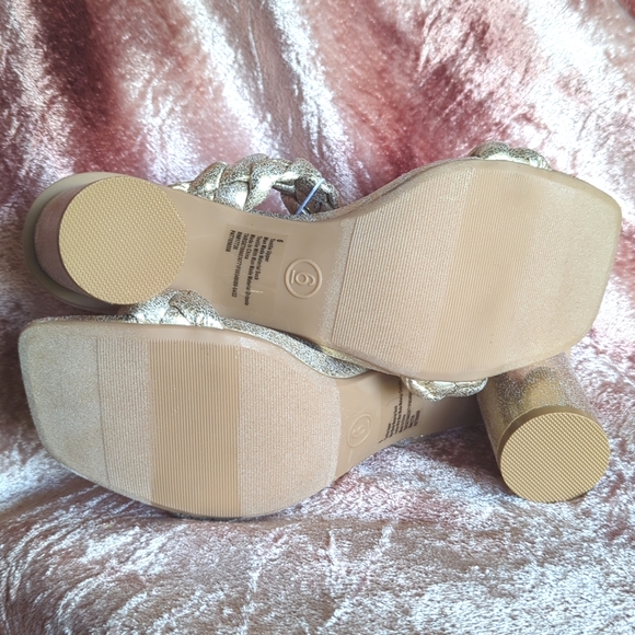 NWOT a • new day Gold Sandals Braided Puffy Straps Women's Sz 6 - Picture 7 of 8